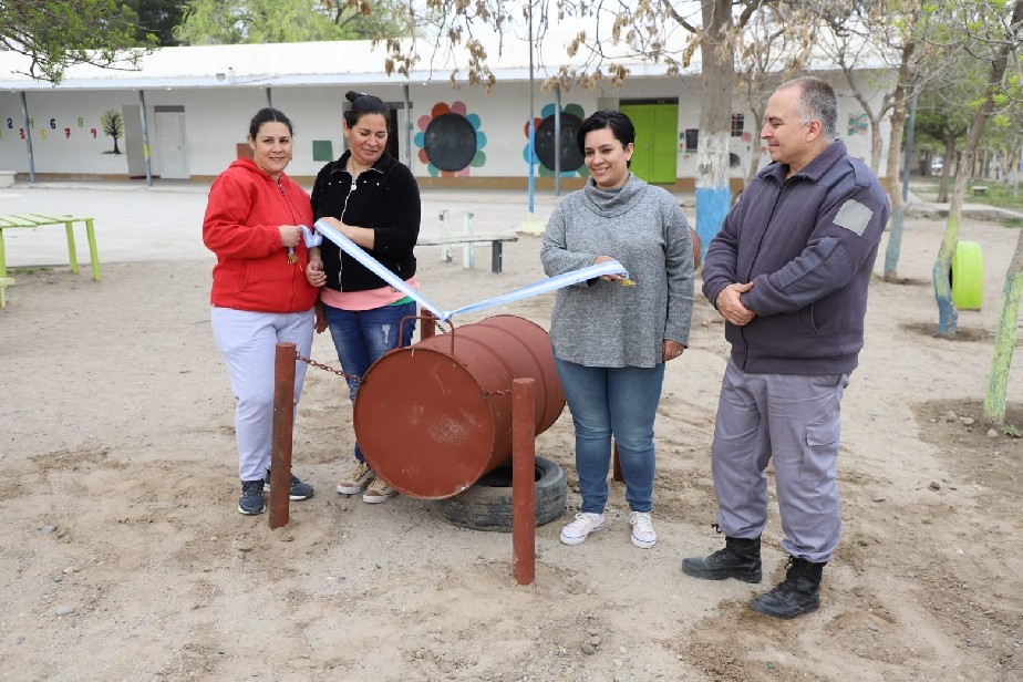 Internos del Ex Maruchito construyeron una nueva Plaza Solidaria en Roca